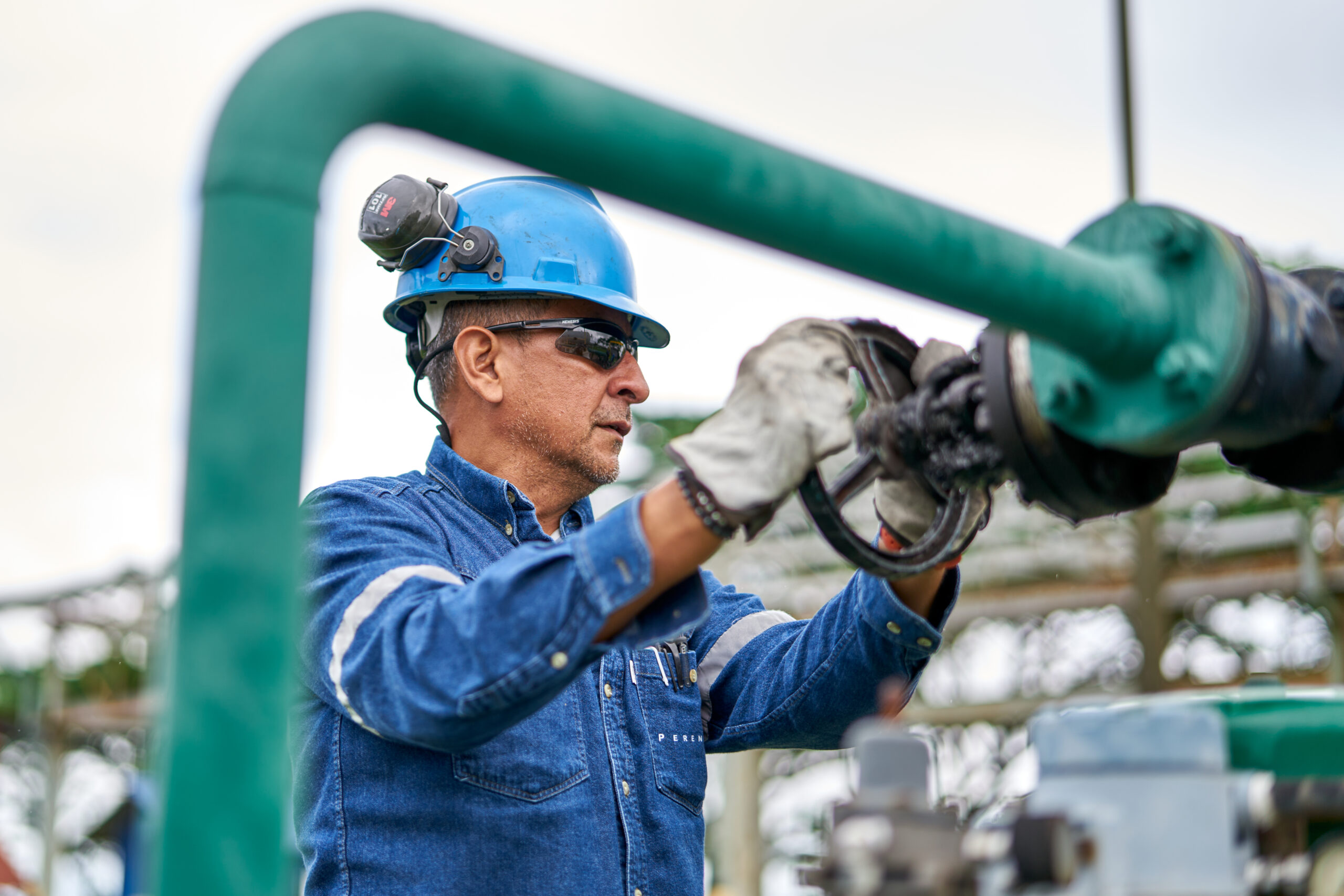 Chaparrito man working onshore Colombia