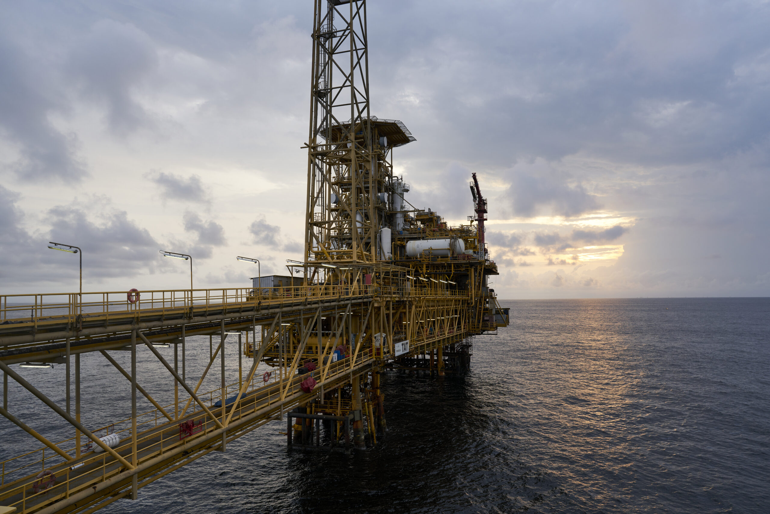 Platform afloating offshore Congo