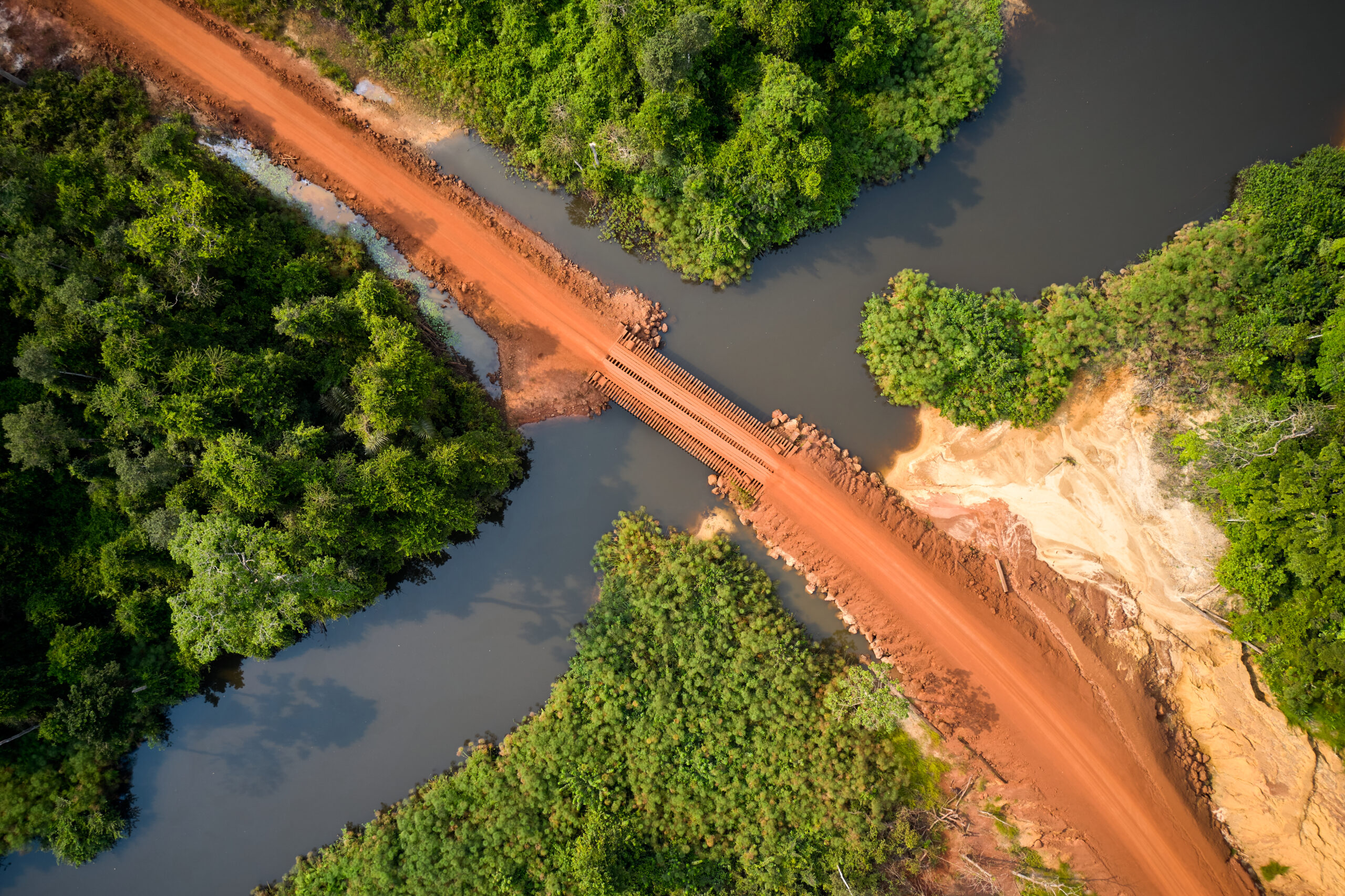 Bridge road crossing lands in Gabon
