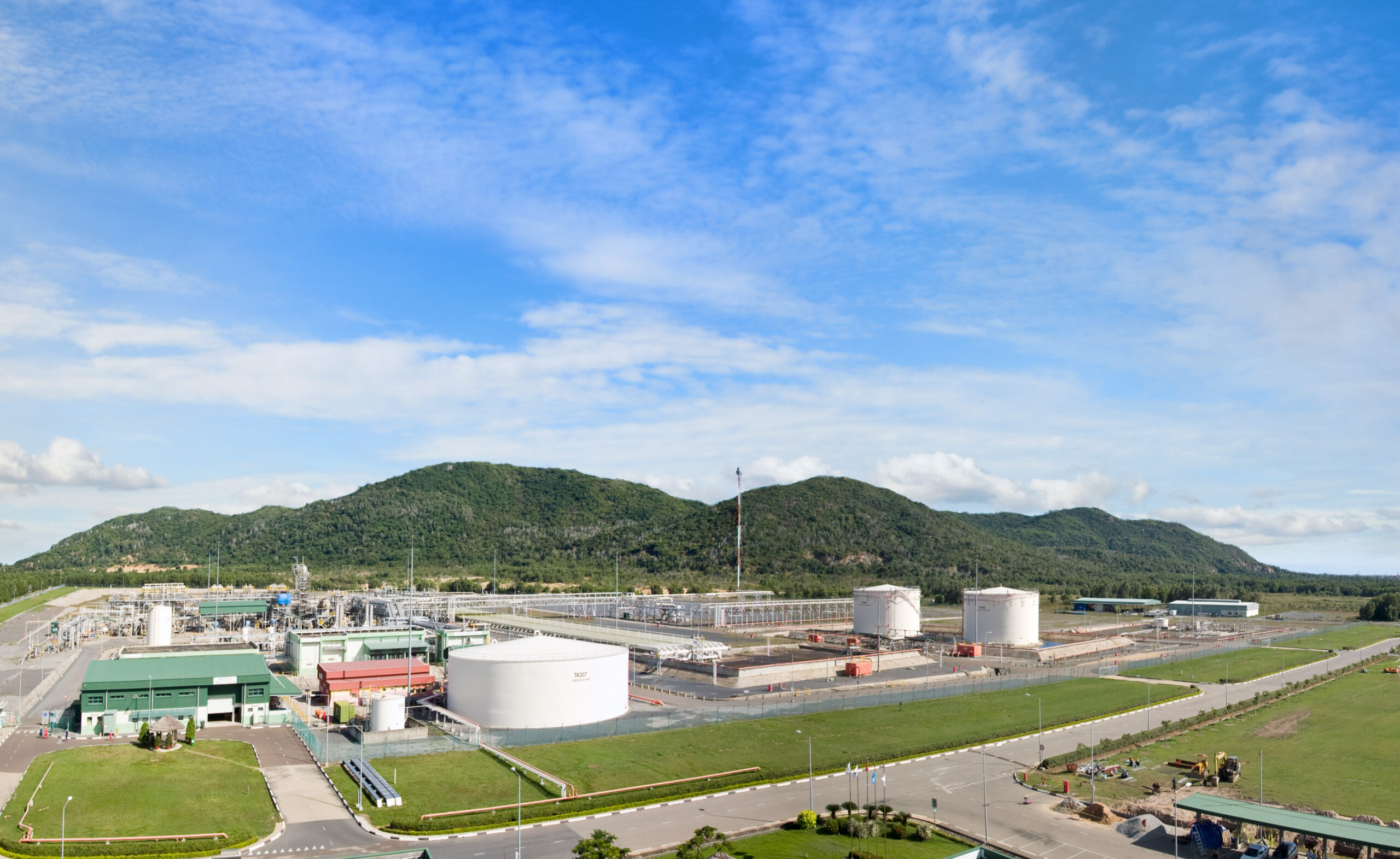 Large station with hoppers and mountains in Vietnam